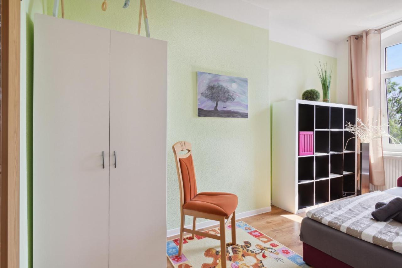 Schoenes Ferien-Appartement Fuer Bis Zu 6 Personen Halberstadt Exterior foto